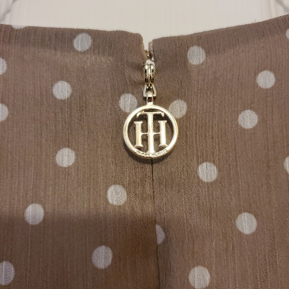 NWT- Tommy Hilfiger Women's Taupe Dress - Picture 3 of 8